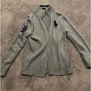 Grey Polo sweater